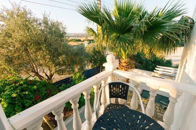 Zygi Beachfront Villa Dış mekan fotoğraf